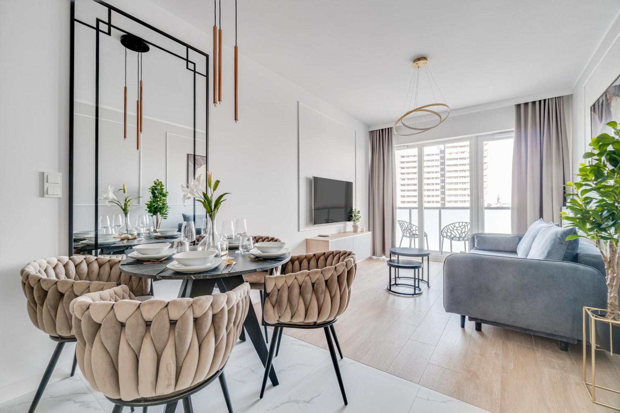 Rent Invest - Quorum Parking Klimatyzacja Apartamento *